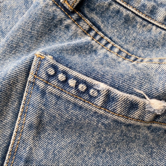 π BLANK NYC THE MADISON DISTRESSED CUT OUT HIGH RISE CROPPED JEANS! - Picture 12 of 14